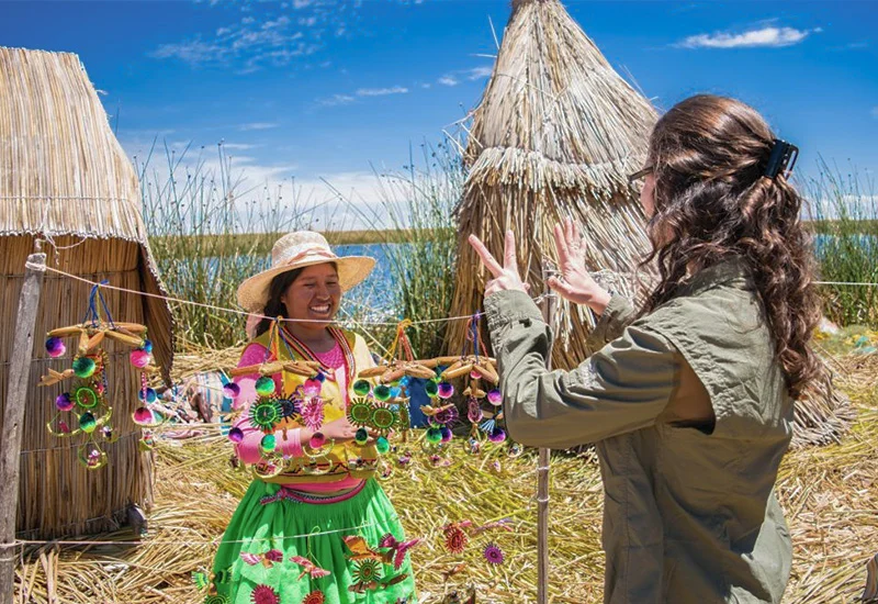 800 x 550 Isla flotante Uros 4_
