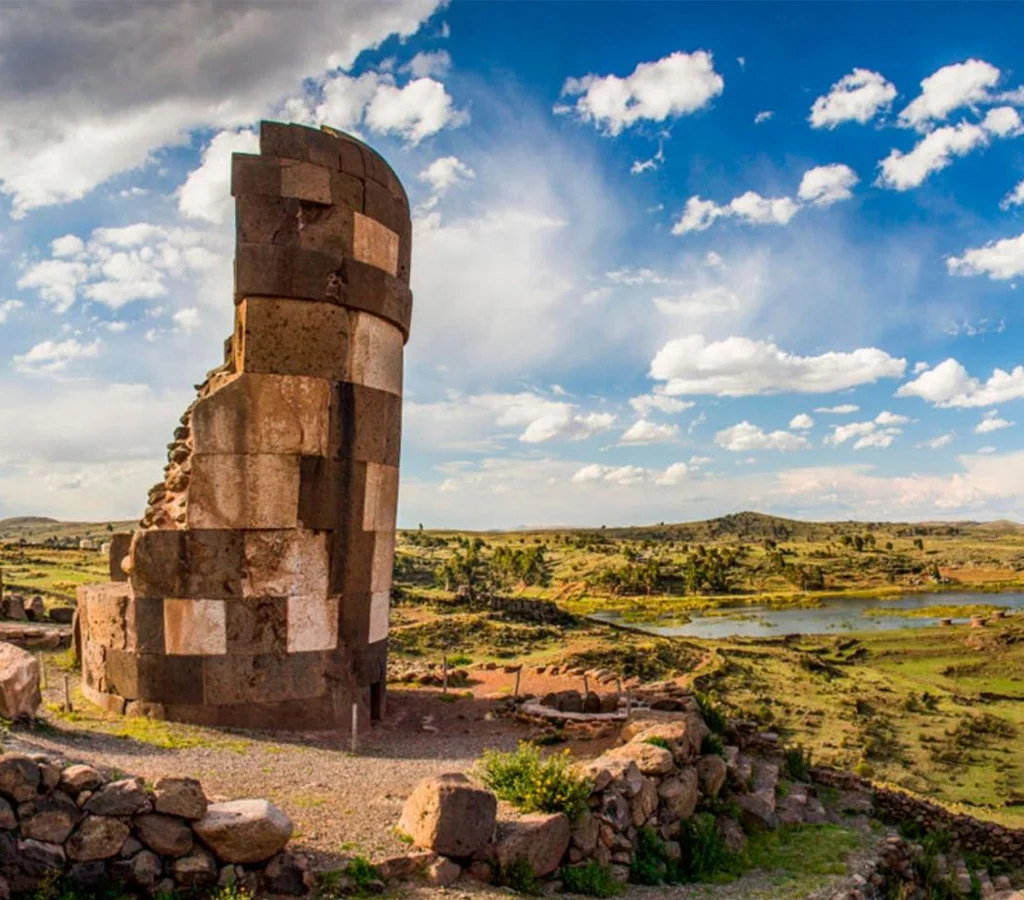 900 x 1024 sillustani